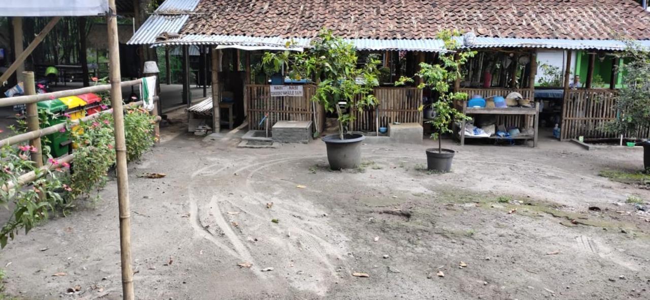 Gerbang Banyu Langit Cottage Bantul Ngoại thất bức ảnh