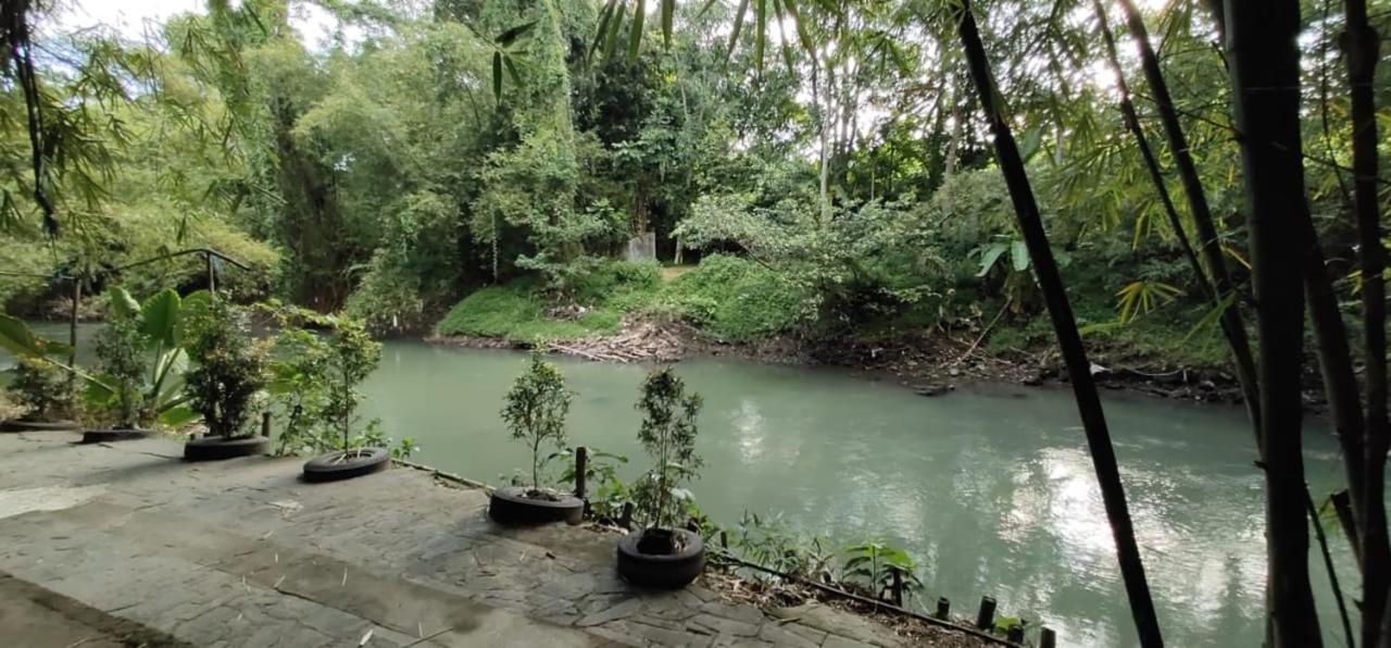 Gerbang Banyu Langit Cottage Bantul Ngoại thất bức ảnh